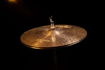 Geschliffenes Hi-Hat-Becken