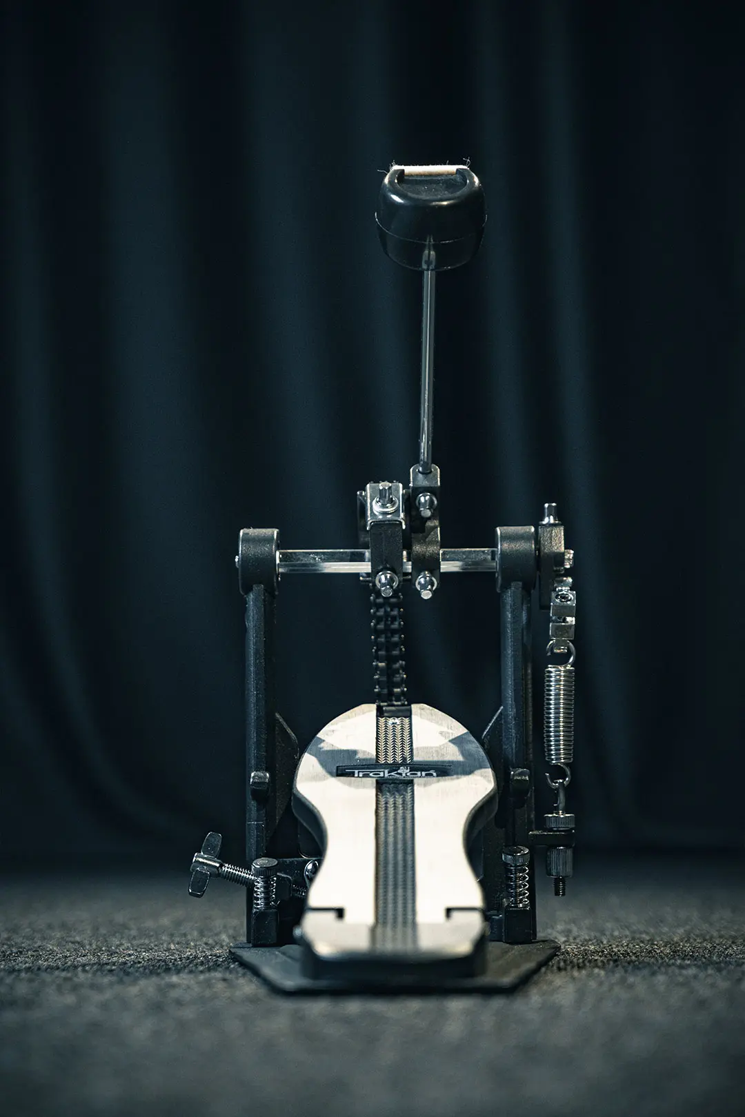 特拉基安脚踏板