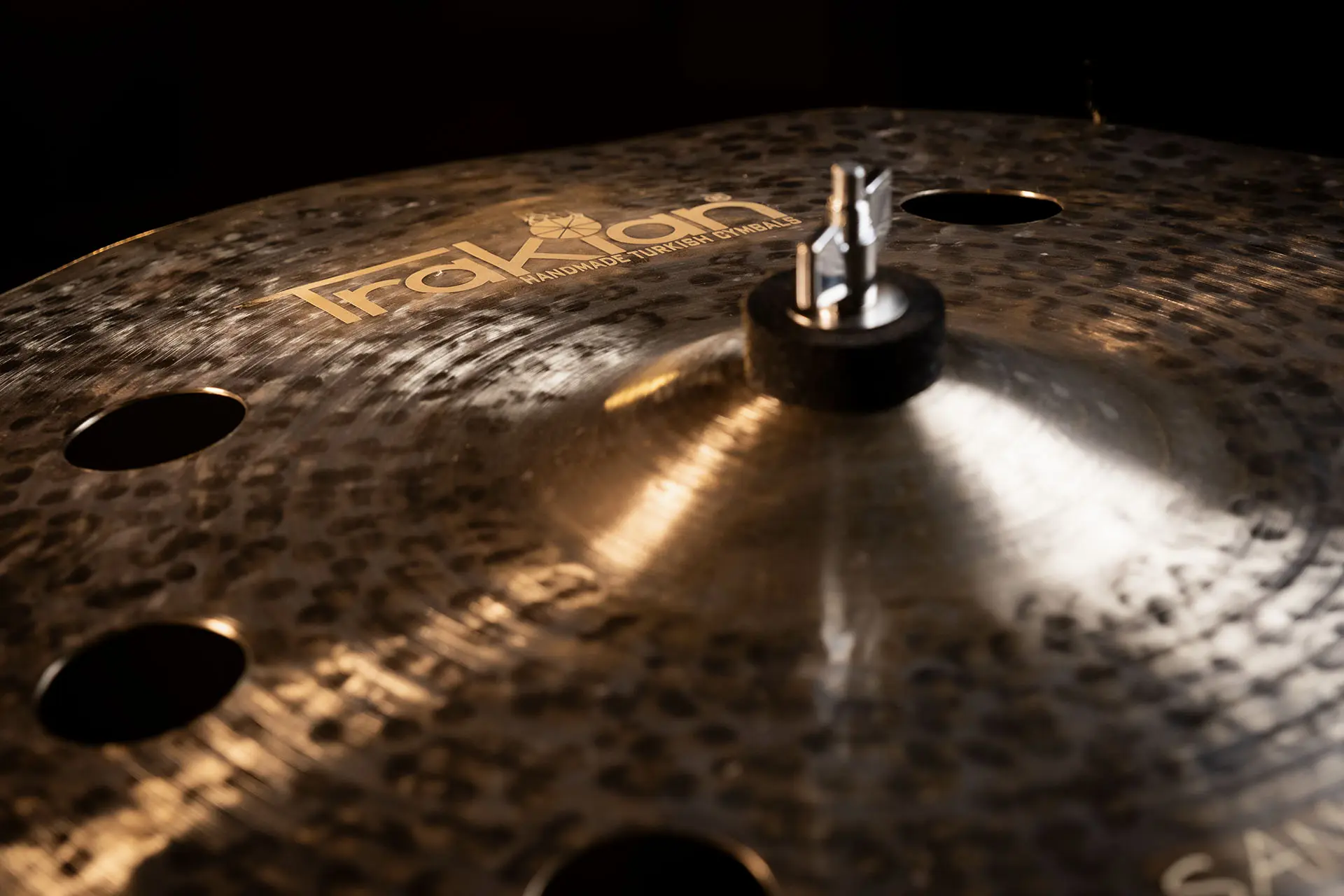 【中古】 Battered And Smashed TotalChaos Sanded Hollow Fx Trash Crash - Trakian Cymbals